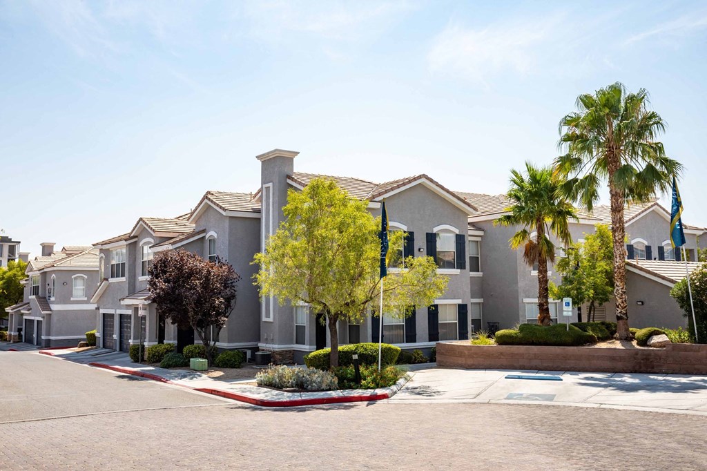 The Willows At Town Center Apartments, 9145 Echelon Point Drive, Las ...