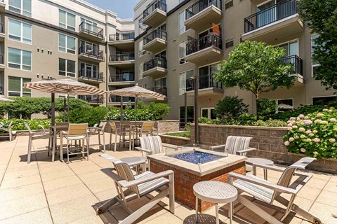 120 Towne Street Studio-2 Beds Apartment for Rent