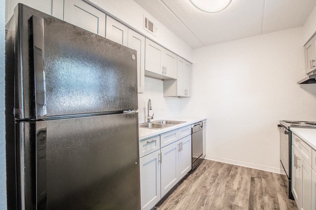 Townsend Apartments Jacksonville FL photo of kitchen