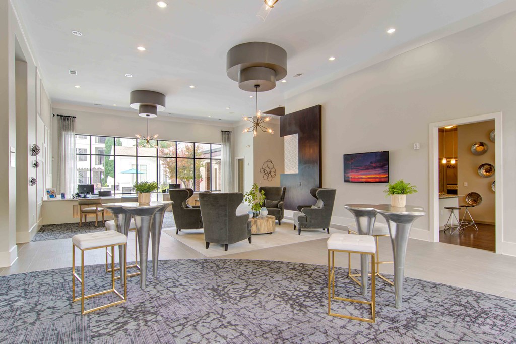 Twenty25 Barrett apartments in Kennesaw, GA photo of clubhouse