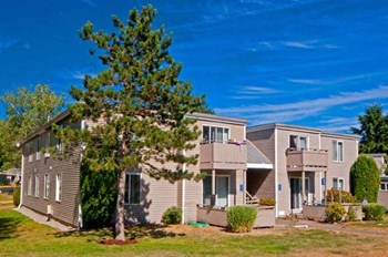 cottage bay building 2500 NE McWilliams Road 1-3 Beds Apartment for Rent - Photo Gallery 2