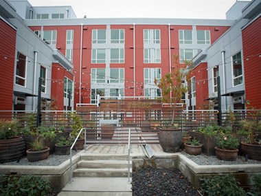 3701 S. Hudson St. 1-2 Beds Apartment for Rent - Photo Gallery 1