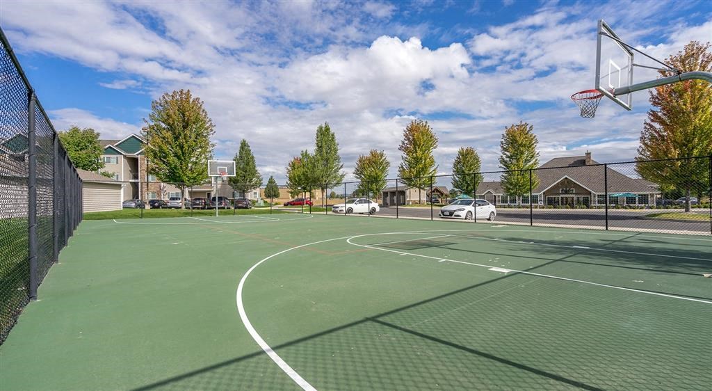 Two Bedroom Apartments in Spokane, WA - Deer Creek - Enclosed Outdoor Basketball Court