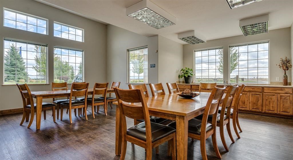 clubhouse seating area