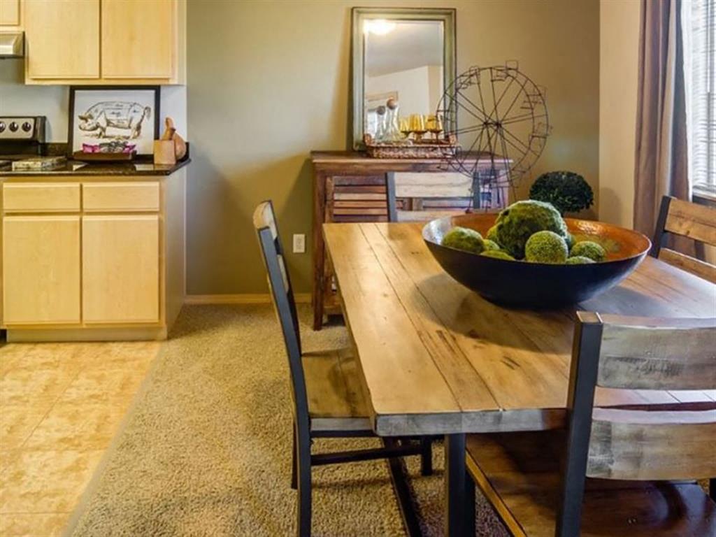 Kitchen Table Vancouver Wa : Photos Of Carriage Park Apartments In