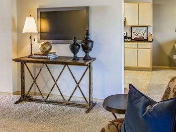 living room with carpet