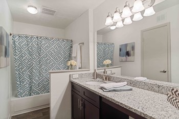 8601 Roberts Dr 1-3 Beds Apartment for Rent - Photo Gallery 6
