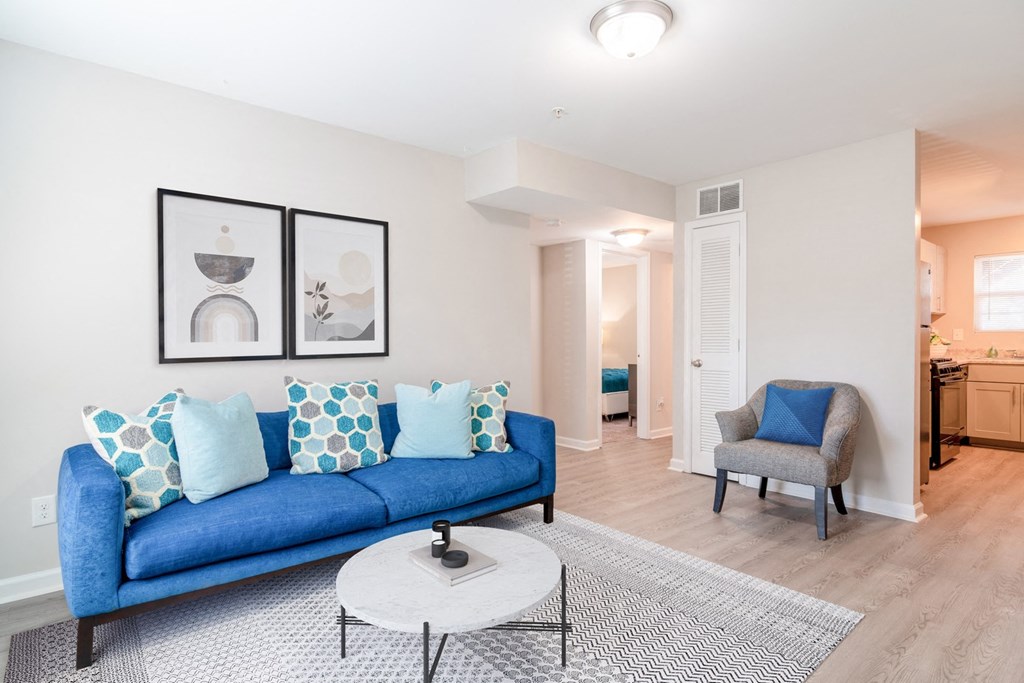 Westwood Glen apartments in Atlanta Georgia photo of living room with natural lighting