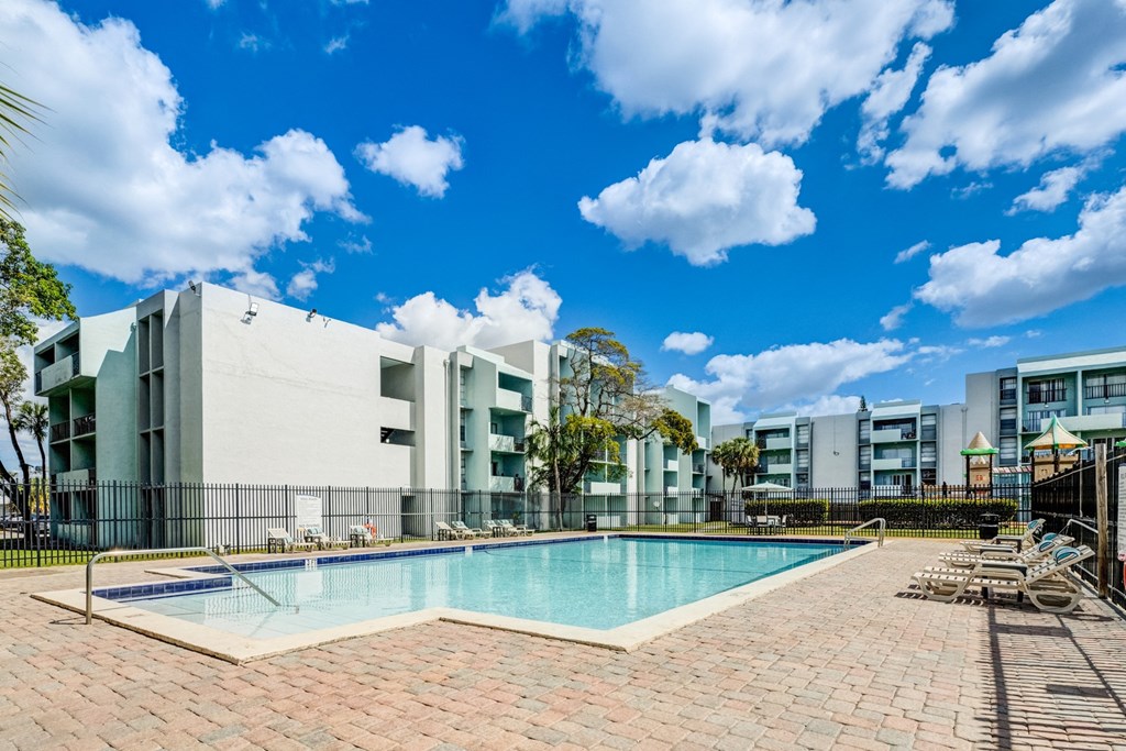 Windward Vista apartments in Lauderhill, FL photo of a swimming pool
