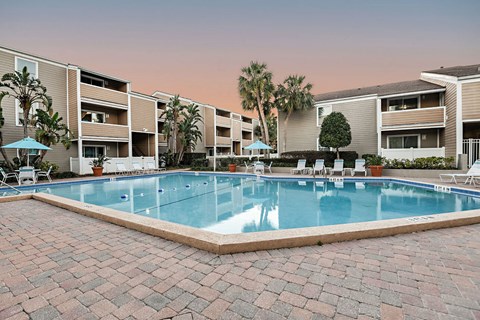 swimming pool at Woodlake Villas apartments in Conway Orlando FL