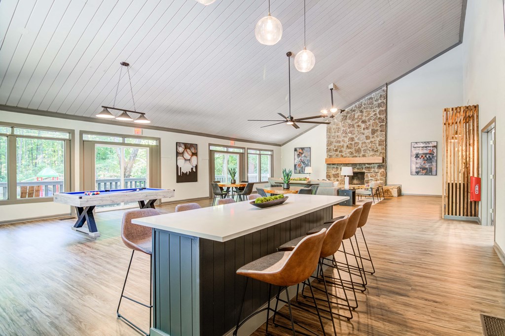 Wyndcliff Galleria Apartments Smyrna Ga Luxurious Leasing Center with recreational space