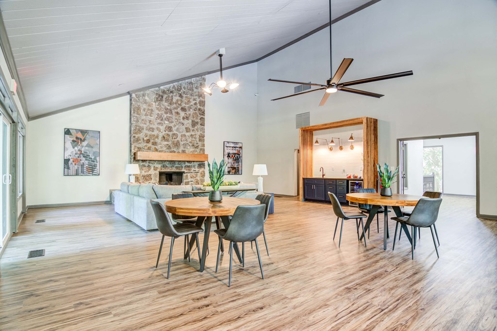 Wyndcliff Galleria Apartments Smyrna Ga Luxurious Leasing Center with recreational space