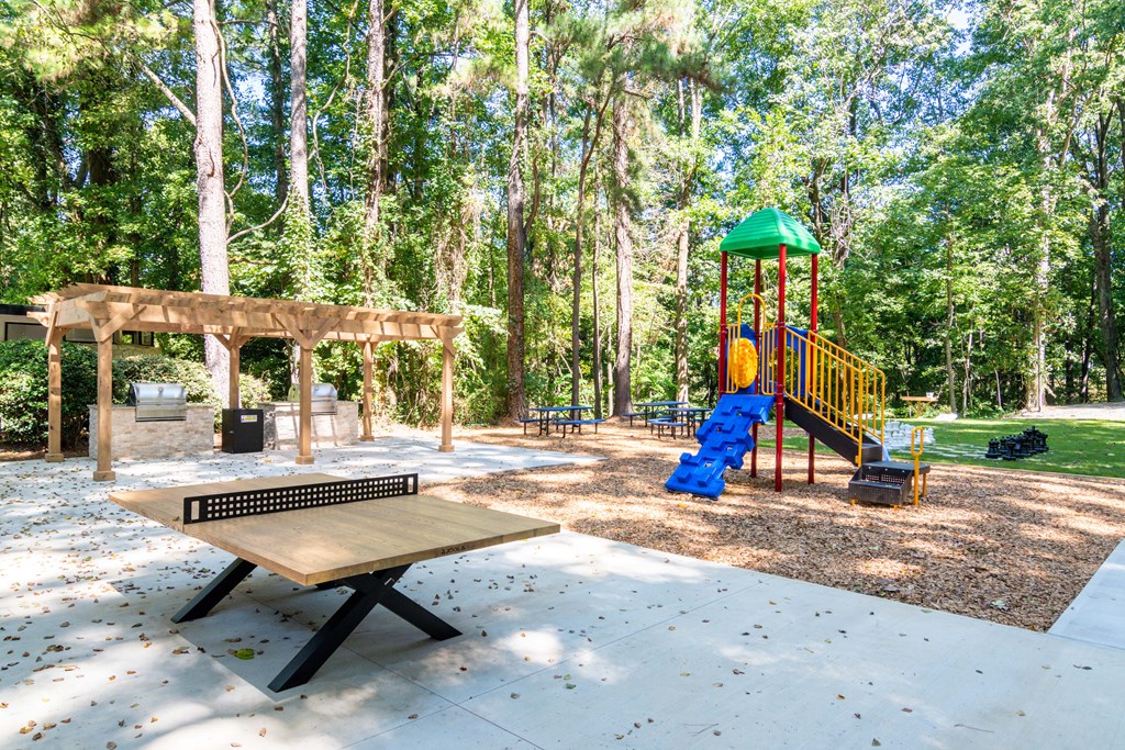 Fully equipped fitness center with cardio machines and weight training equipment at Wyndcliff Galleria in Smyrna, GA.