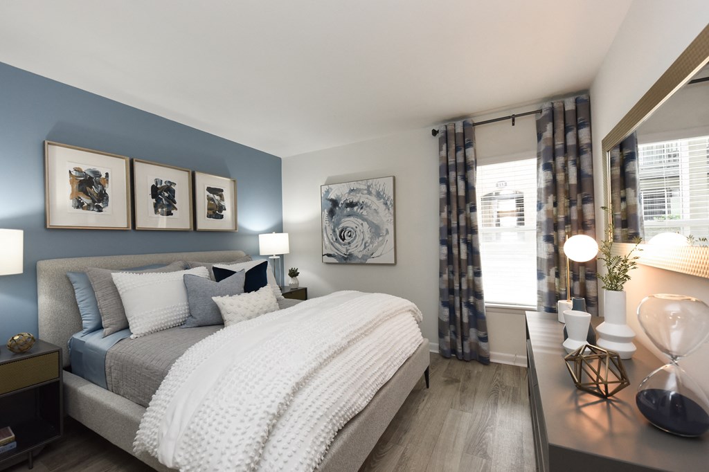 Pet-friendly West End Nashville apartment with bright and airy bedroom