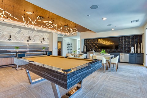 South Scottsdale Apartments - Lucent Scottsdale - Clubhouse with kitchen, dining tables and billiards table