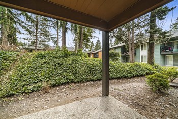 14260 SE 18th St 1-2 Beds Apartment for Rent - Photo Gallery 4