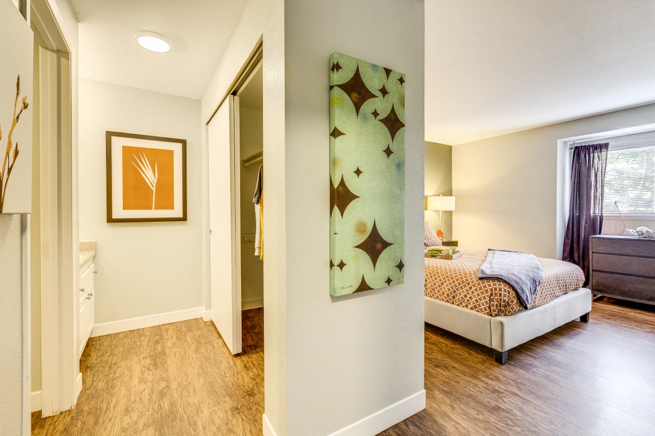 Large Bedroom at MonteVista, Oregon, 97007