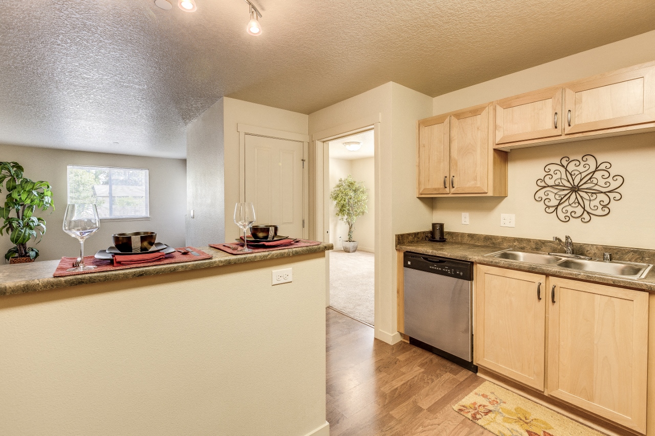 Dining room with view to kitchen