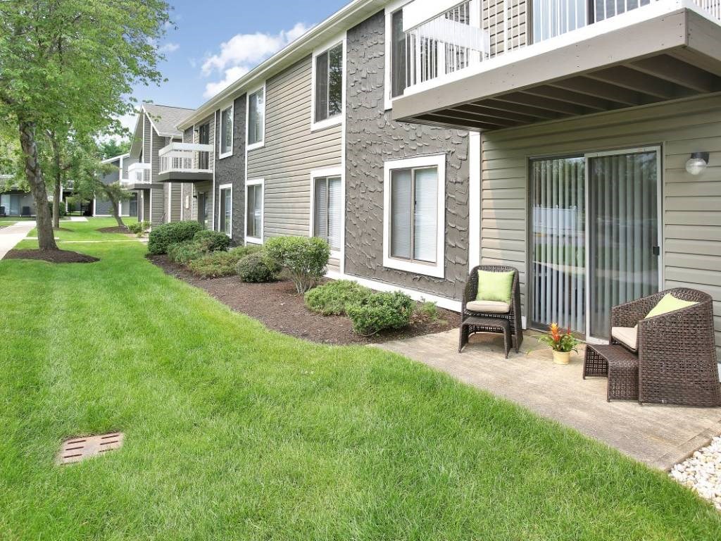 Grassy Outdoor Exterior of Patio