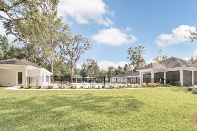 Omnia at Richmond Hill Townhomes in Georgia photo of courtyard