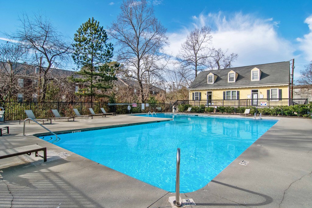 Audubon Briarcliff apartments in Atlanta Georgia photo of sparkling pool
