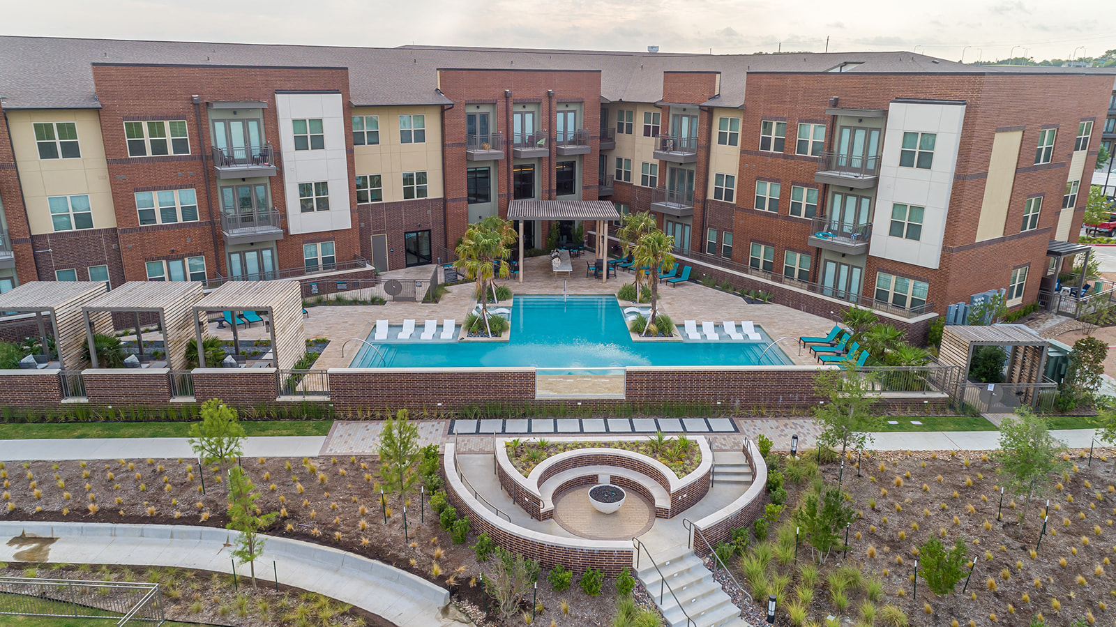 Domain At The One Forty