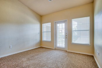 6703 82nd St 1-3 Beds Apartment for Rent - Photo Gallery 19