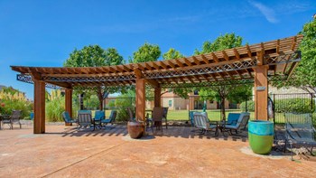 6703 82nd St 1-3 Beds Apartment for Rent - Photo Gallery 6