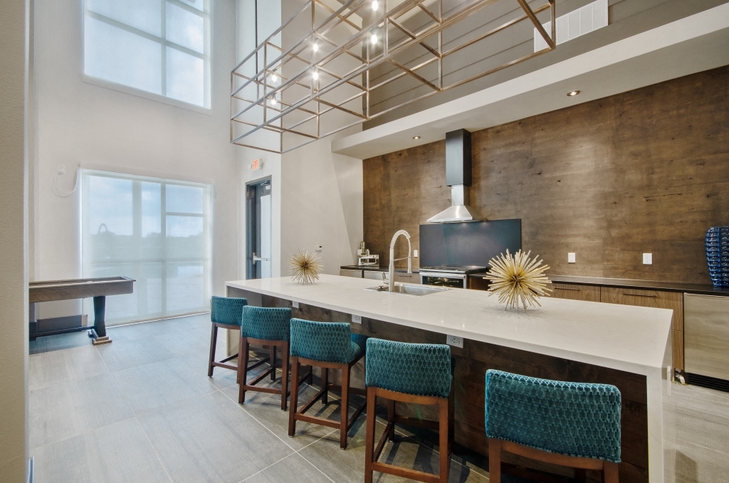 Domain At The One Forty