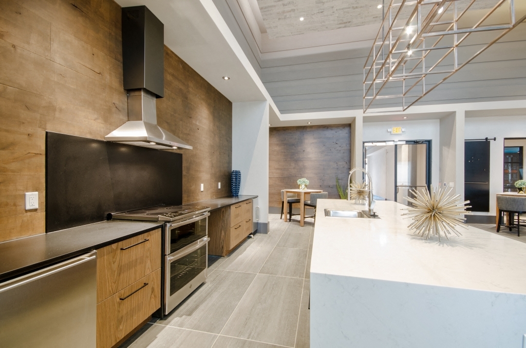 Domain At The One Forty