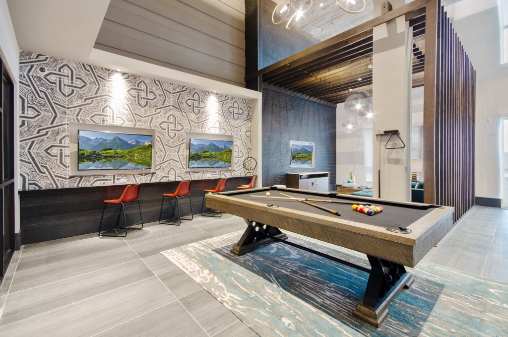 Domain At The One Forty