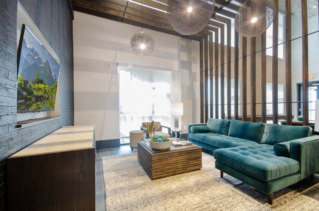 Domain At The One Forty