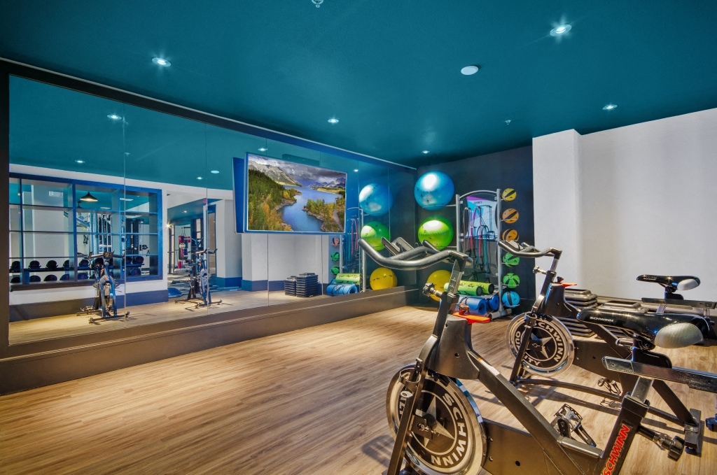 Domain At The One Forty