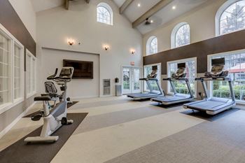 Fitness Center at Fulton's Crossing Apartments, Everett, WA, 98208