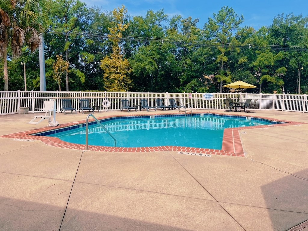 Savannah Sound Apartments in Tallahassee, FL photo of  pool