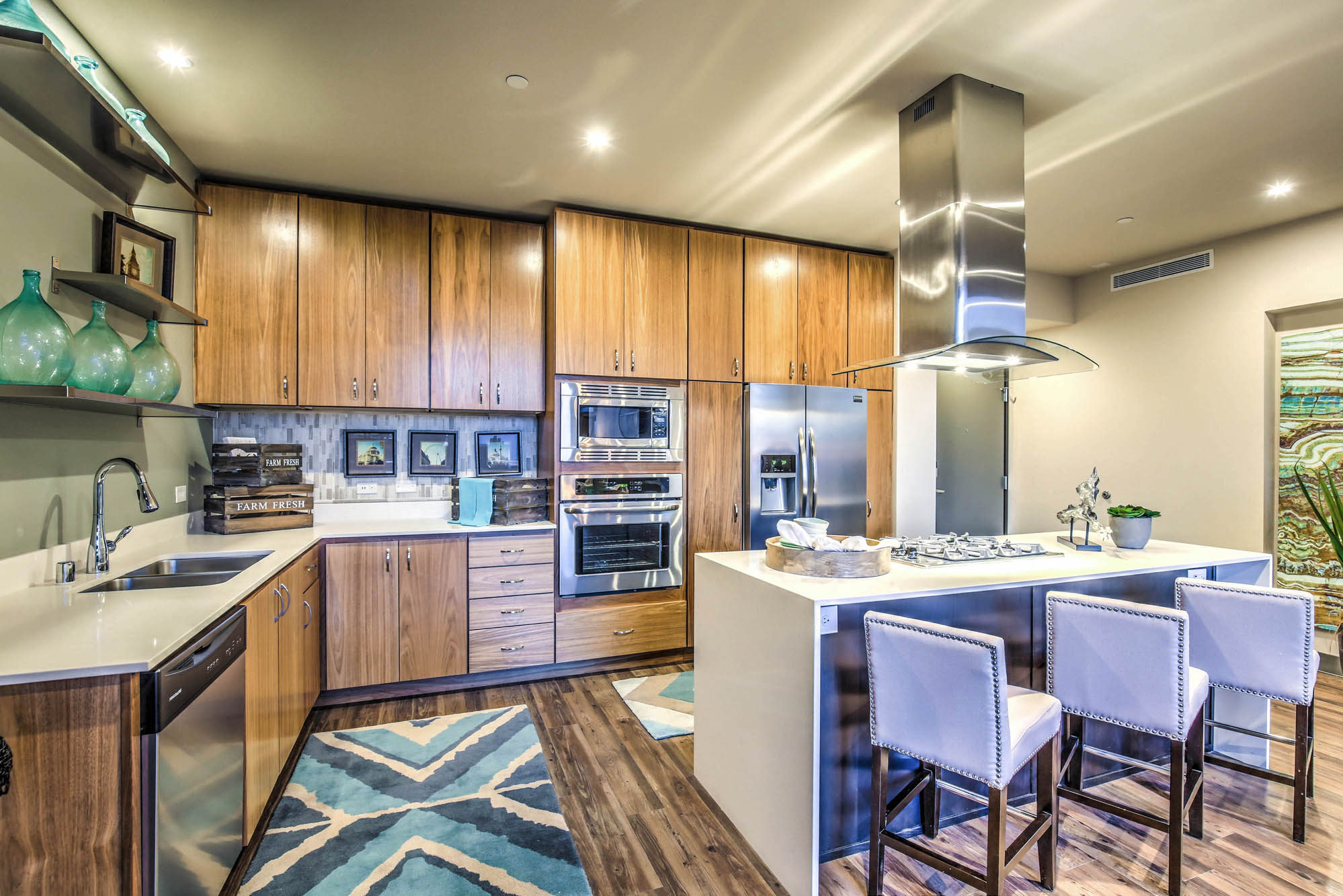 Vantage Lofts Henderson Apartments for Rent - Fully Equipped Kitchen With Modern Cabinetry and Stainless Steel Appliances