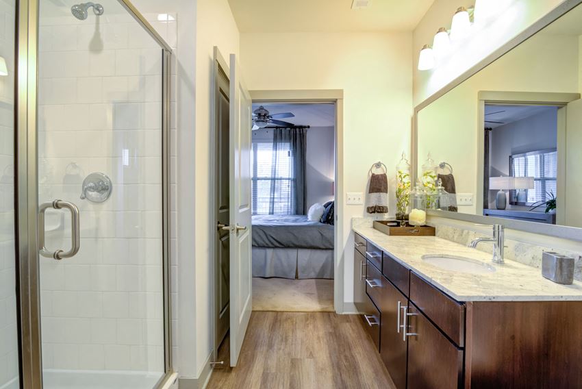 Carillon apartments in Nashville, TN photo of bathroom - Photo Gallery