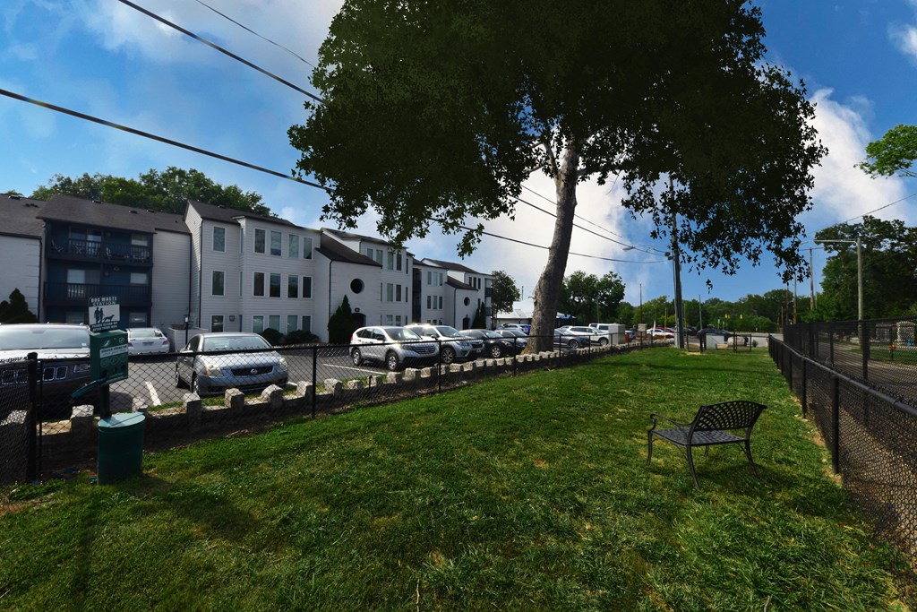 Pet-friendly apartment community with outdoor spaces in Nashville TN