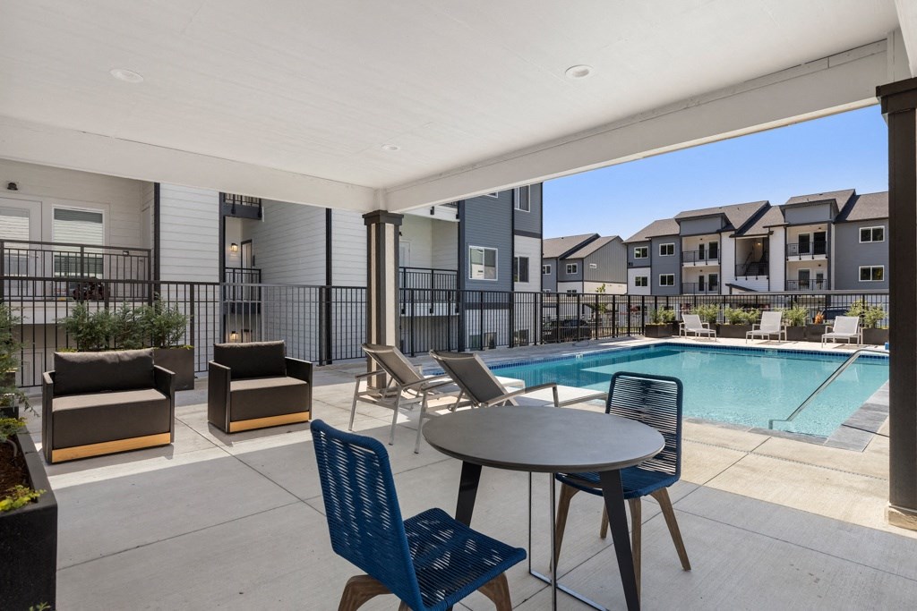 Belfair View swimming pool,