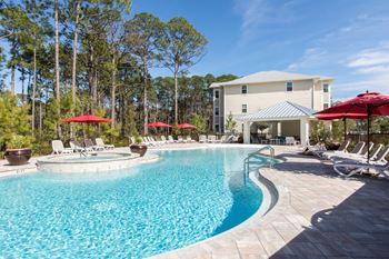 Apartments for Rent in Santa Rosa Beach - Sanctuary at 331 Apartments Large Sparkling Pool and Spa with Poolside Seating