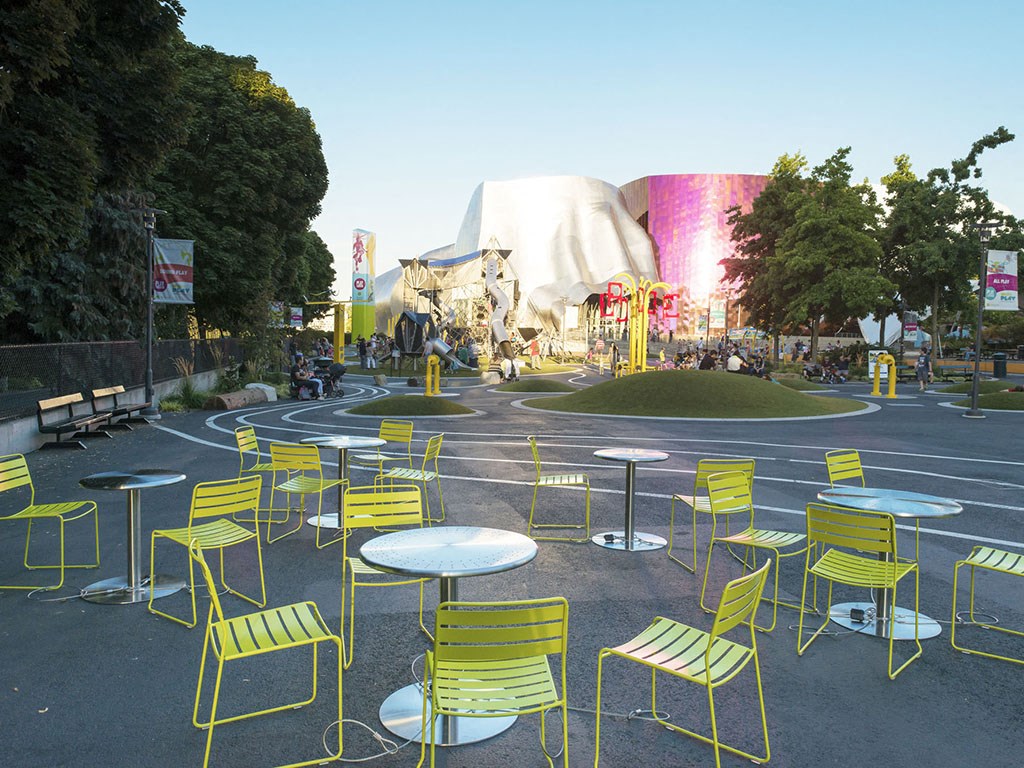 Outdoor dining area at Astro Apartments, Seattle, WA
