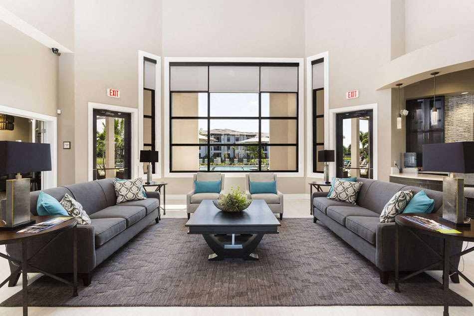 Channelside apartments in Fort Myers, Fl photo of clubhouse seating area