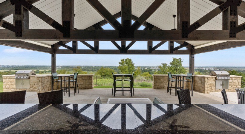 Apartments for Rent in Georgetown - Williamson at the Overlook Apartments - pergola with outdoor seating