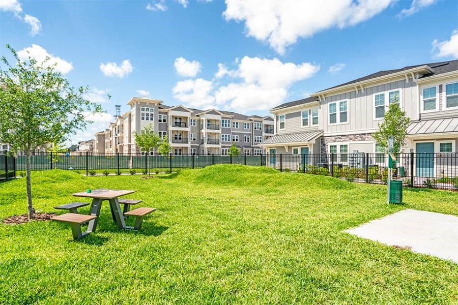 The Lotus at Starkey Ranch apartments in Odessa, FL photo of outdoor area