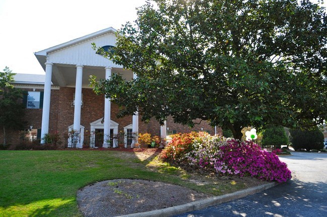 Beacon Ridge College Park Georgia photo of leasing office