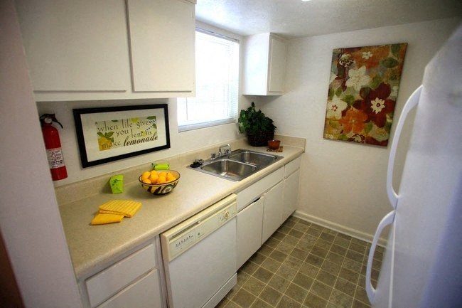 Beacon Ridge College Park Georgia photo of kitchen