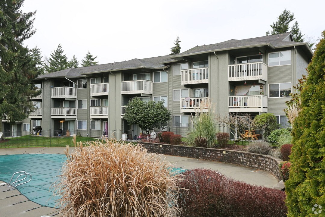 Bluffs At Evergreen Apartments, 2 West Casino Road, Everett, WA RentCafe