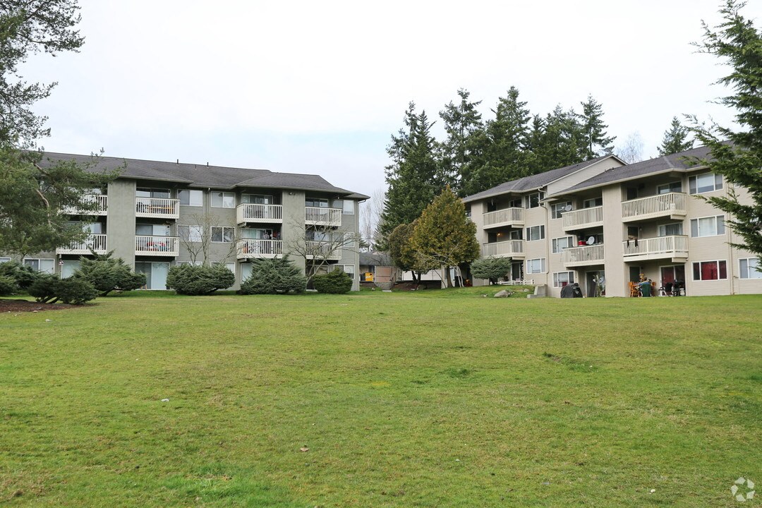 Bluffs At Evergreen Apartments, 2 West Casino Road, Everett, WA RentCafe