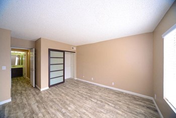 9901 Lurline Ave Studio-2 Beds Apartment for Rent - Photo Gallery 22