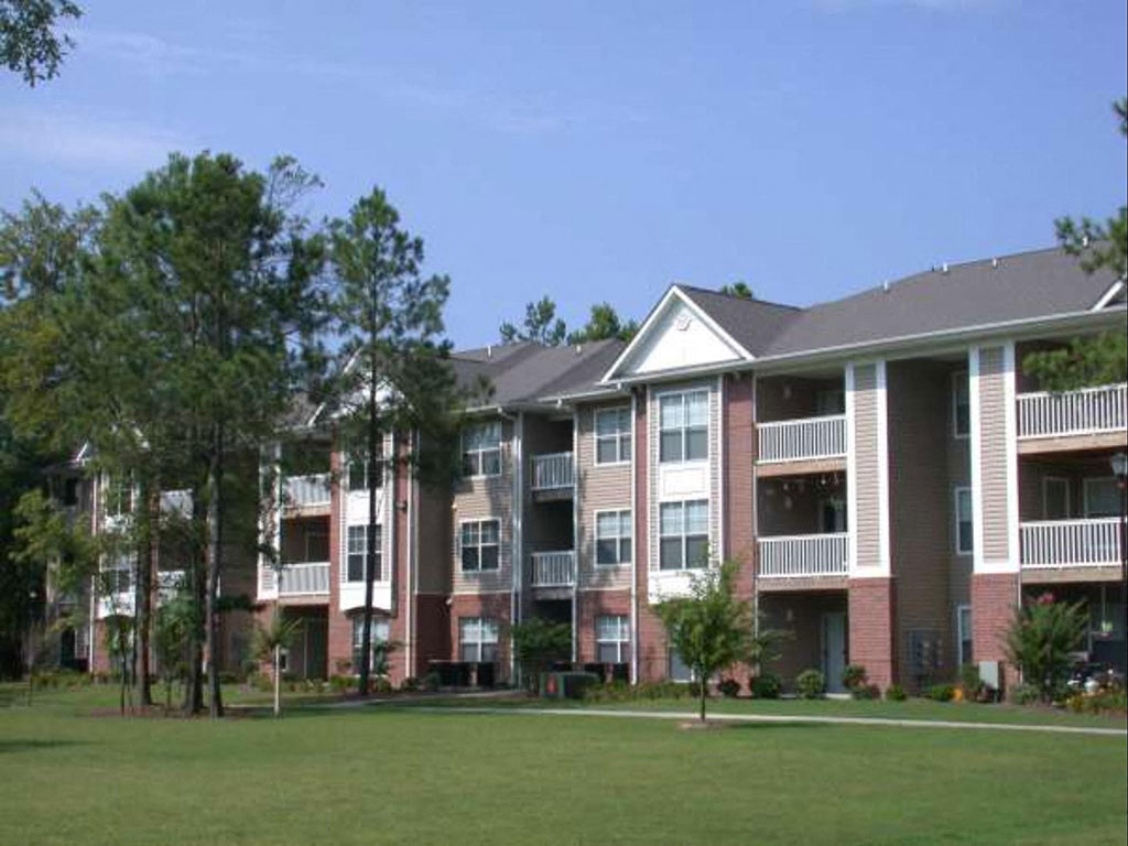 Coventry Green Apartments